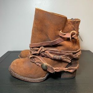Freebird Cairo Suede Boots